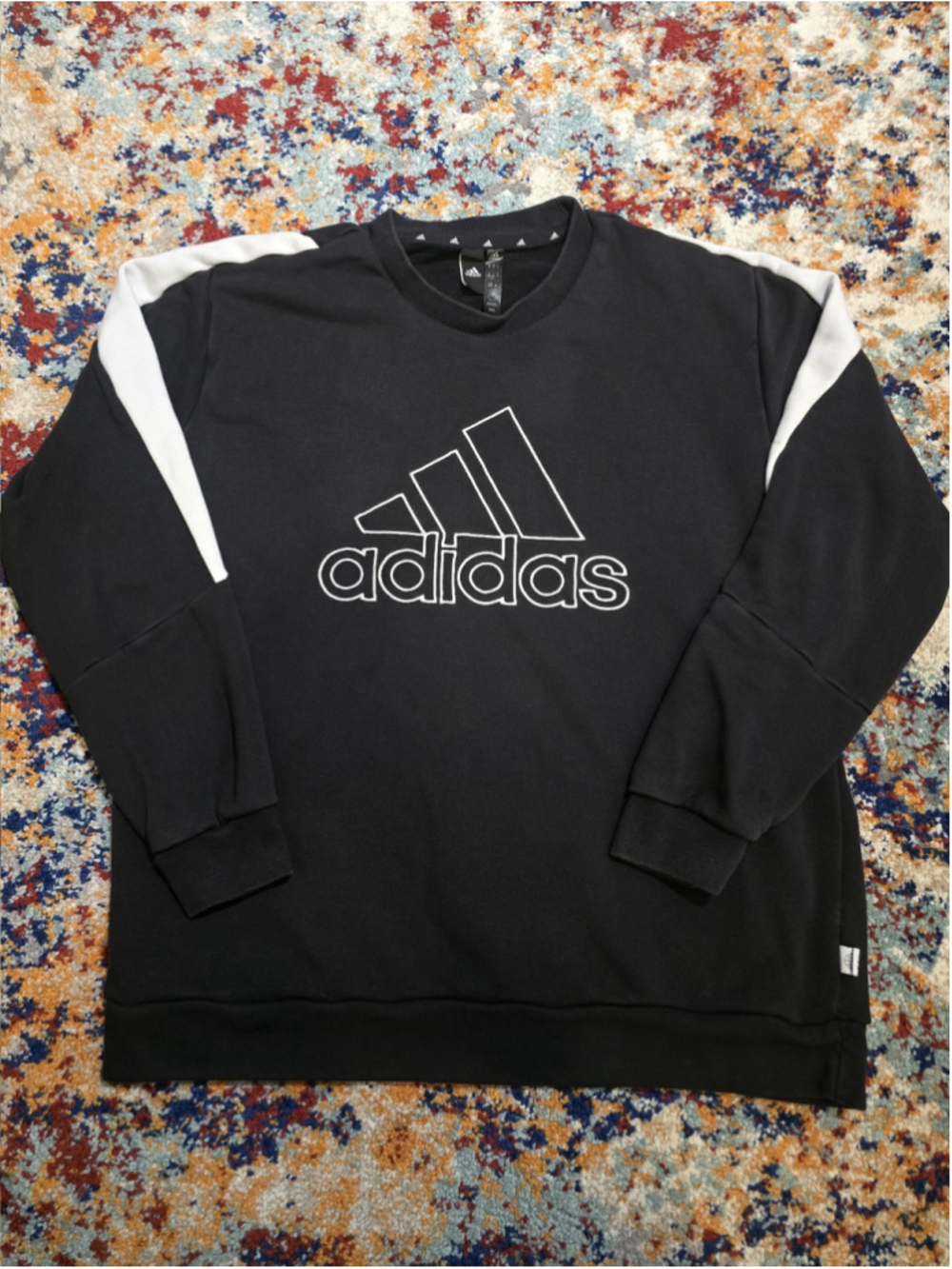 adidas Essentials Brand Love Giant Logo Crewneck Sweatshirt Black White XL